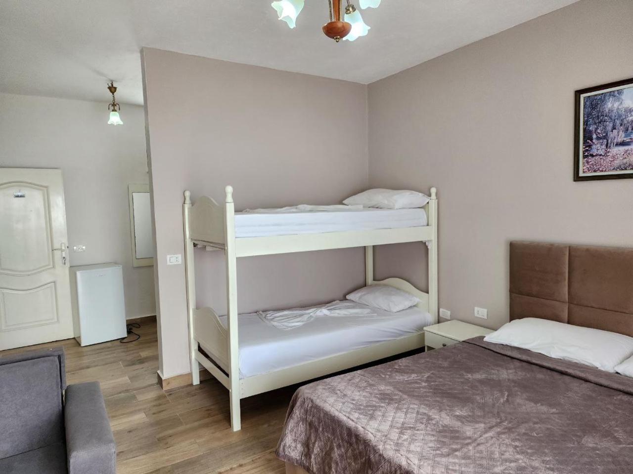 Hotel Maren Дуррес Номер фото
