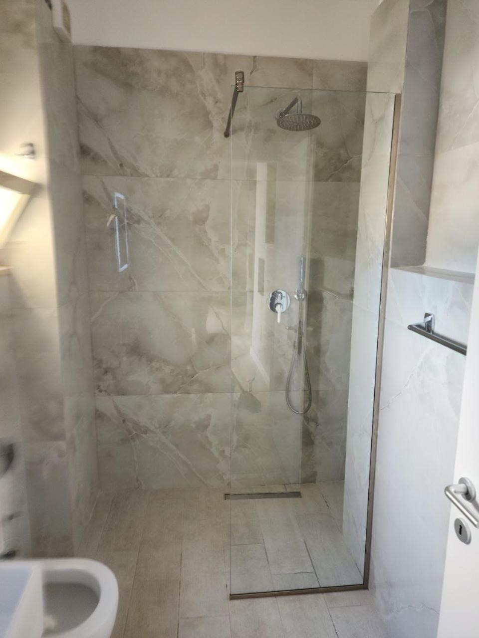Hotel Maren Дуррес Номер фото